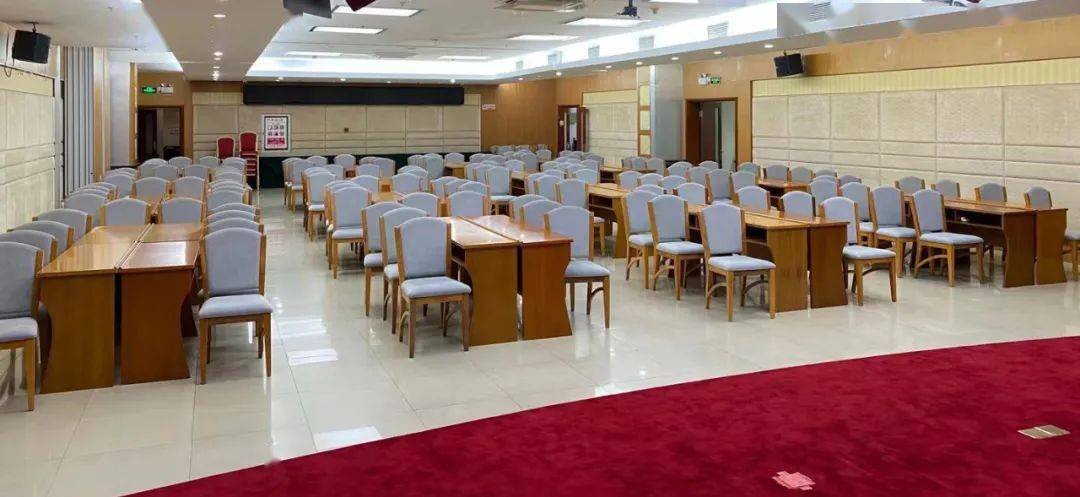 專業宴會服務與會議解決方案 島嶼式布局，B會議室，30人容納